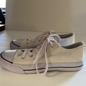 Air walk womens shoes